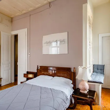 בית נופש Fli I N' Ii Family Listed Since 1850