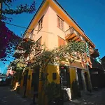 Alloggio in famiglia Retrospect Ii Est 1850