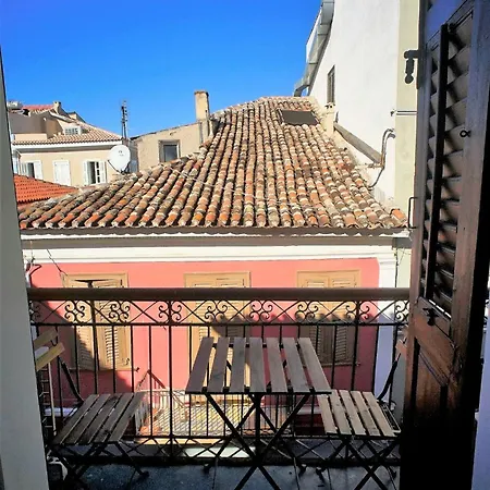 度假居 Fli I N' Ii Family Listed Since 1850