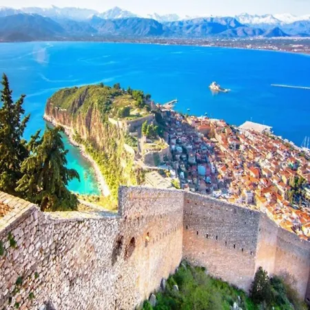 Retrospect Ii Est 1850 Δωμάτια σε οικογενειακή κατοικία *