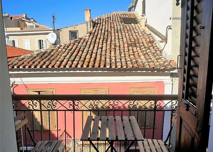 Проживание в семье Fli I N' Ii Family Listed Since 1850