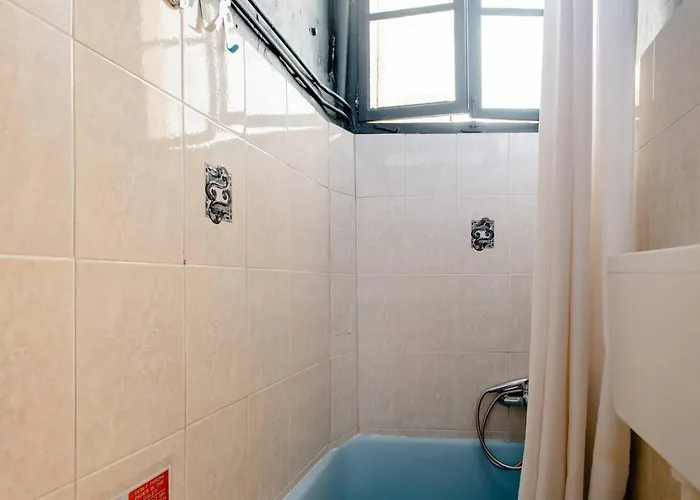 Retrospect Ii Est 1850 *