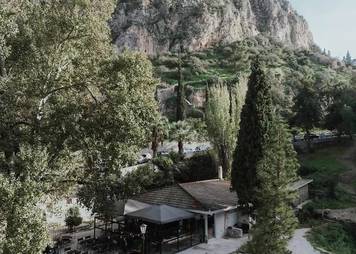 Fli I N' Ii Family Listed Since 1850